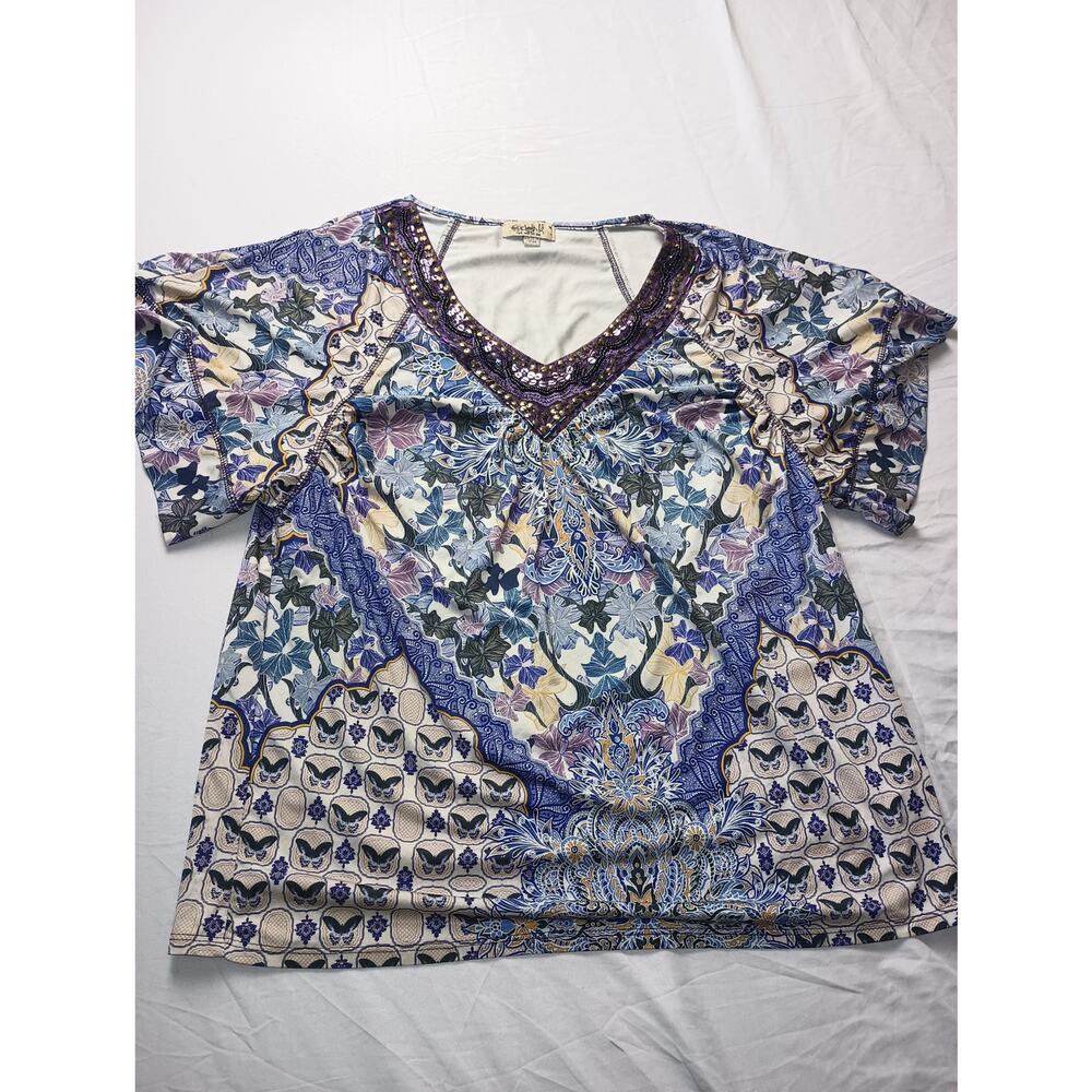 One World Sublimated Top Size Medium Butterfly Print V-Neck Beads Goth Grunge